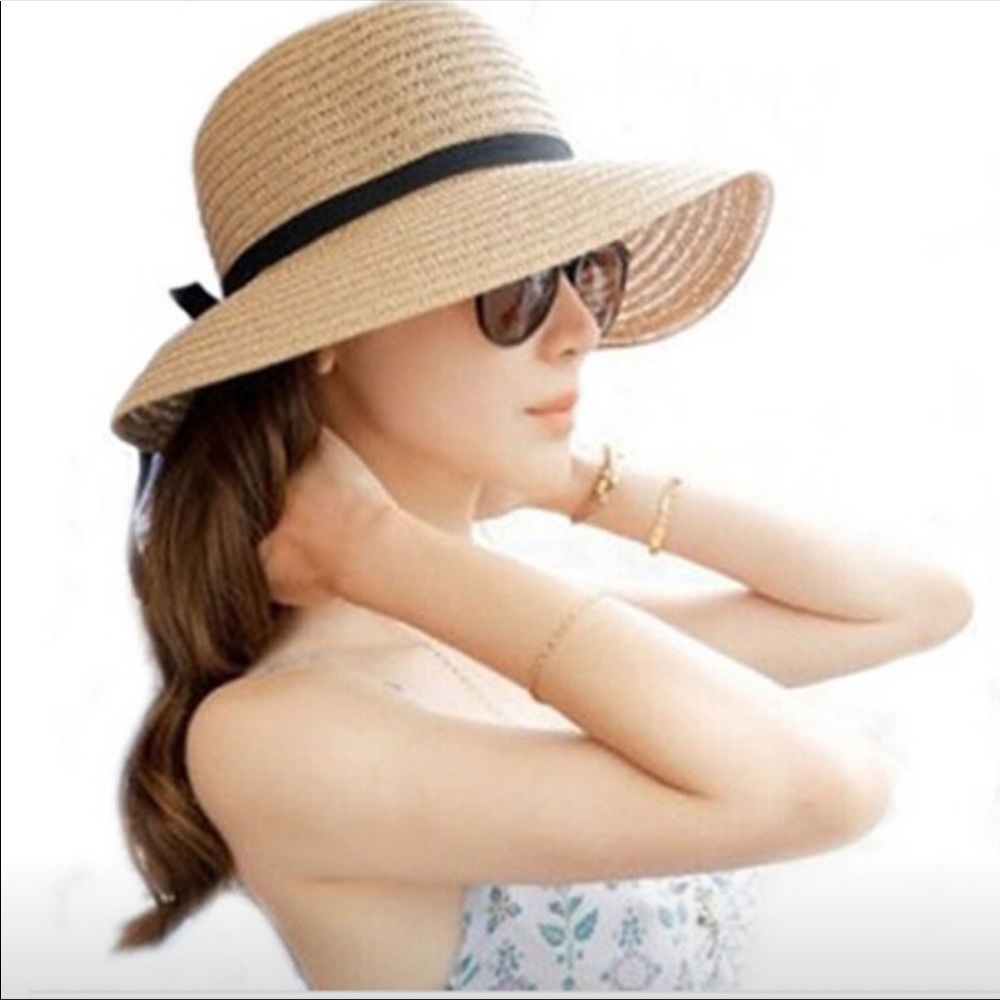 🌟Floppy foldable Straw wide brim hat NWT